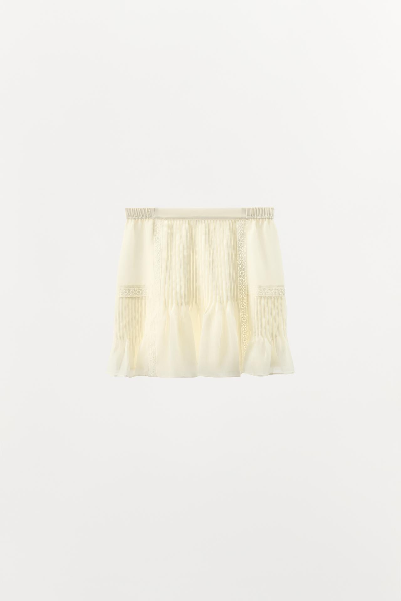 Lace Pleated Skirt