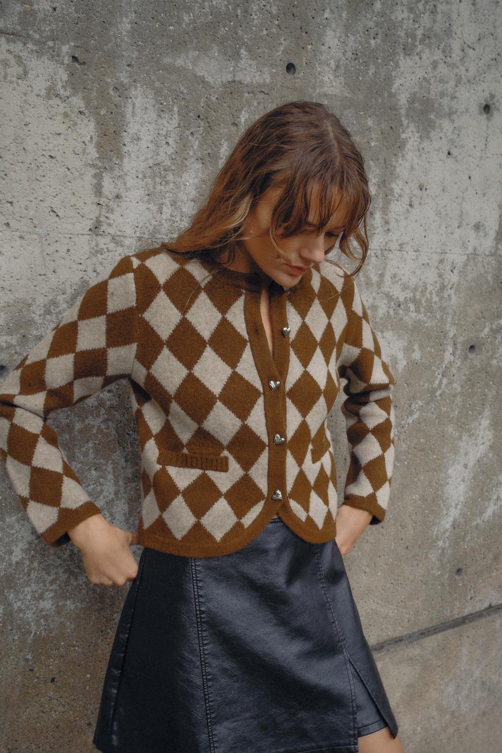 Jacquard Argyle Knit Cardigan