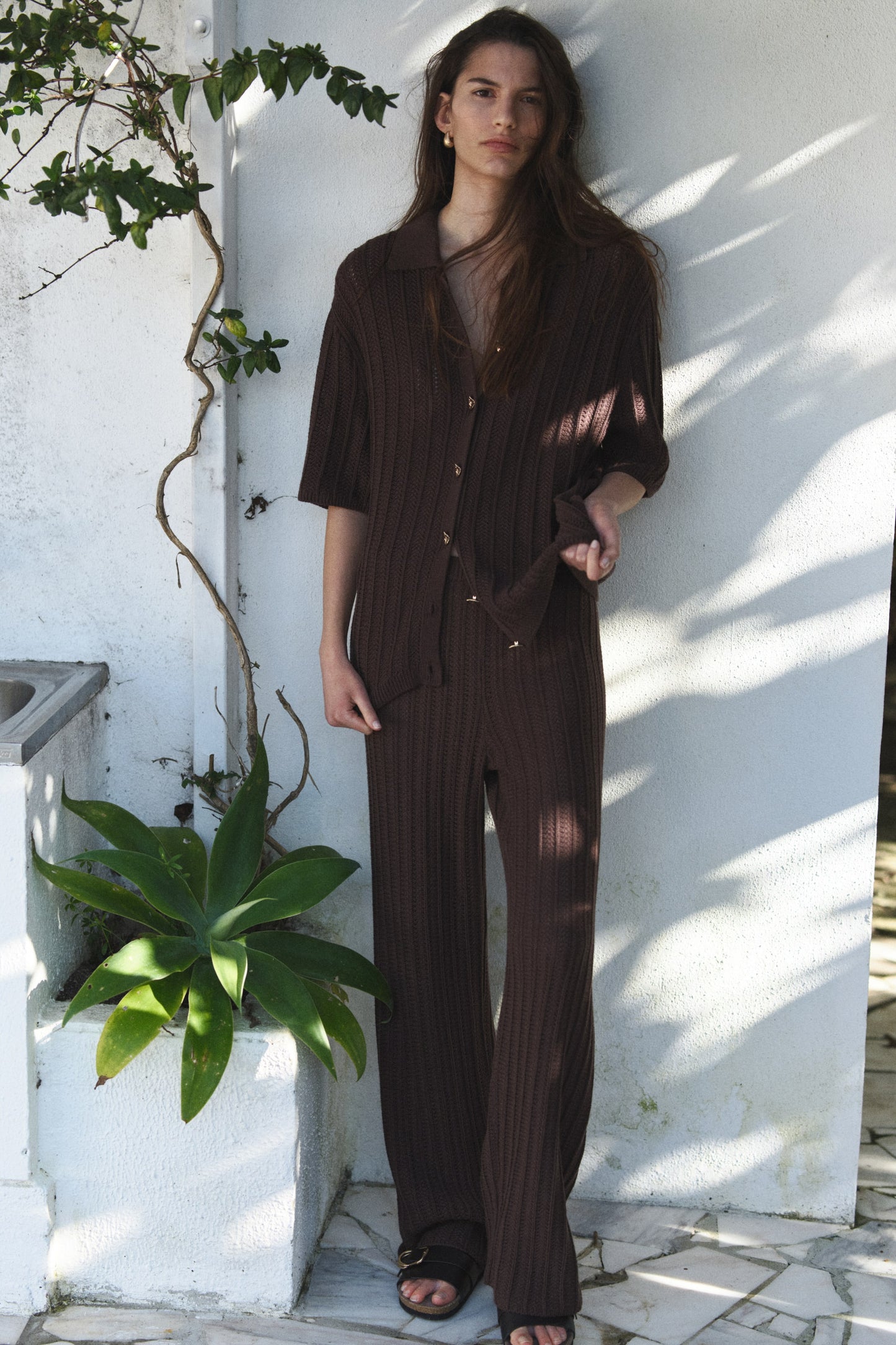Crochet-look trousers