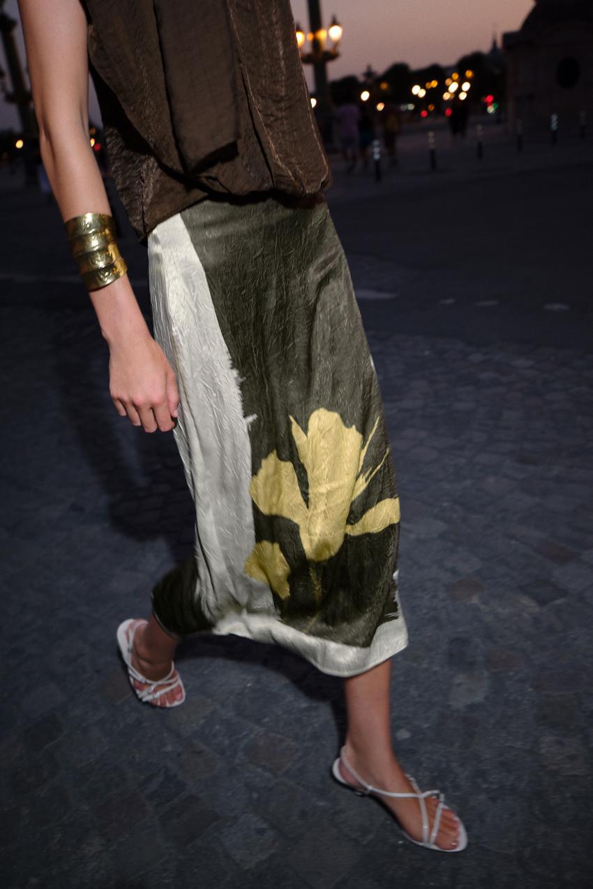 Creased-Effect Print Midi Skirt