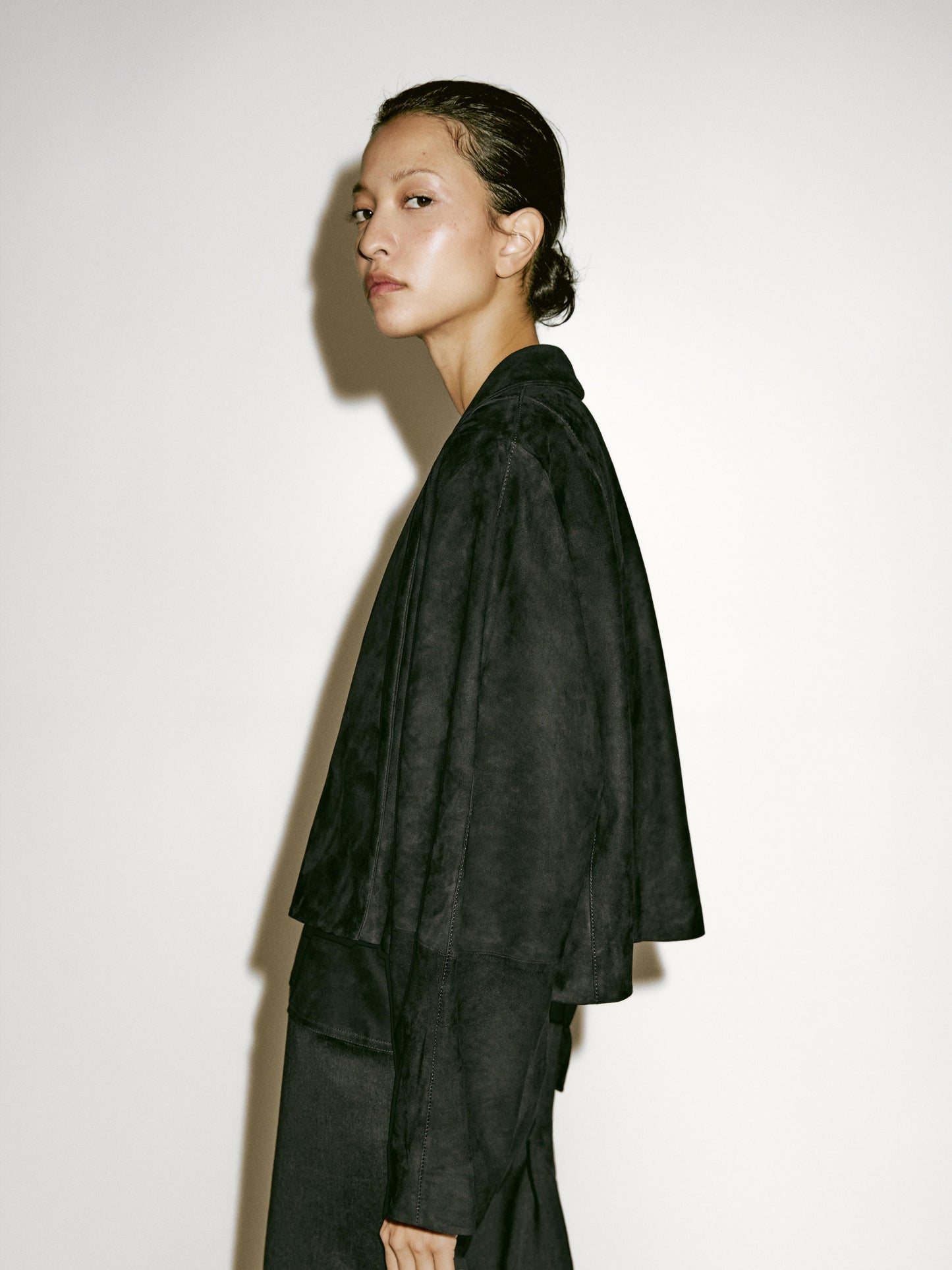 Short suede leather jacket