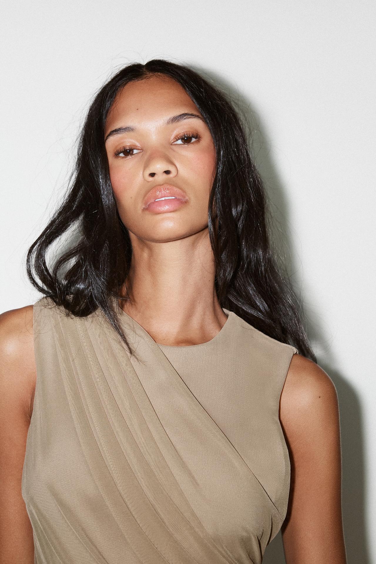 Tulle Body Midi Dress
