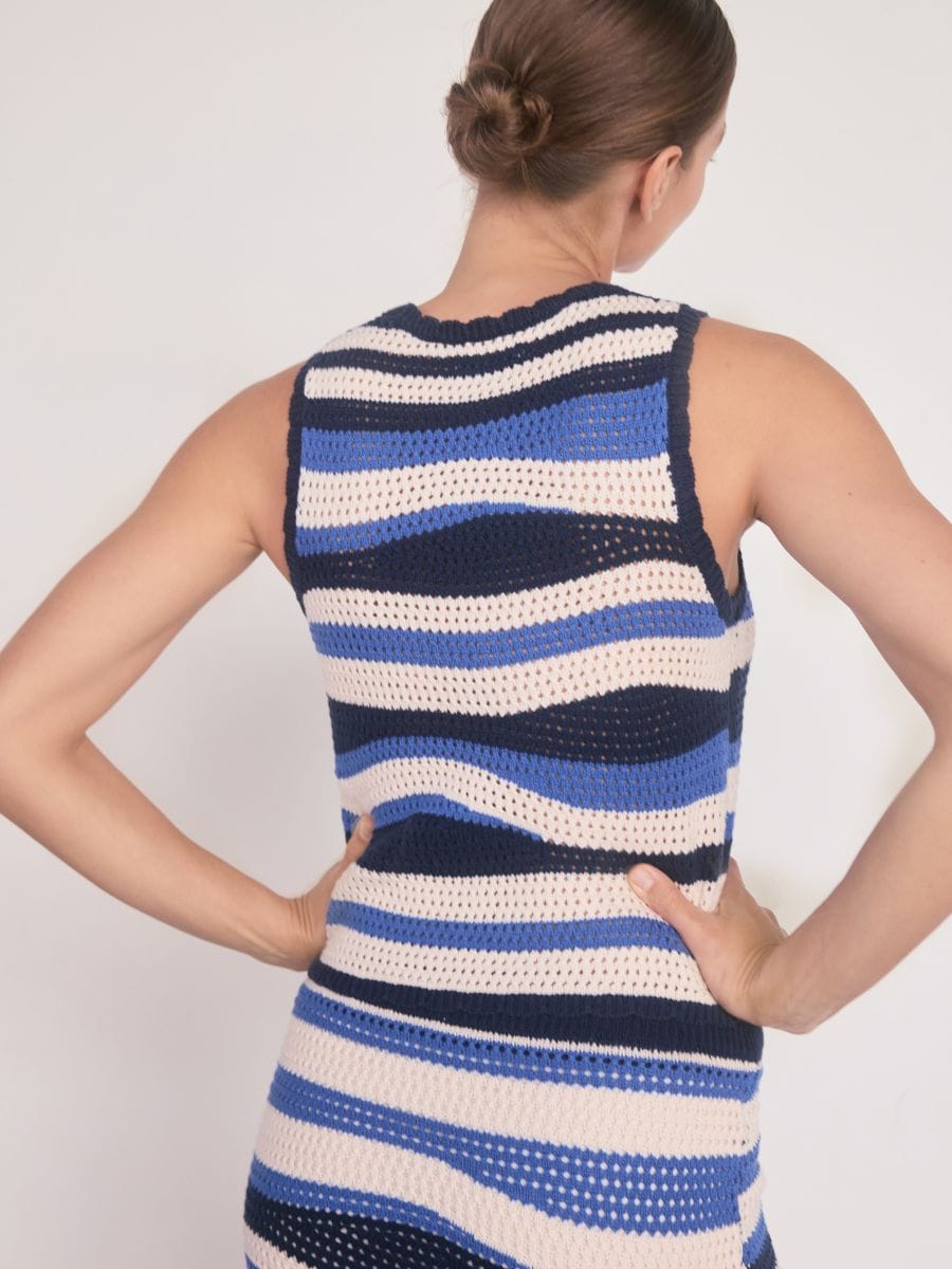 Stripe top
