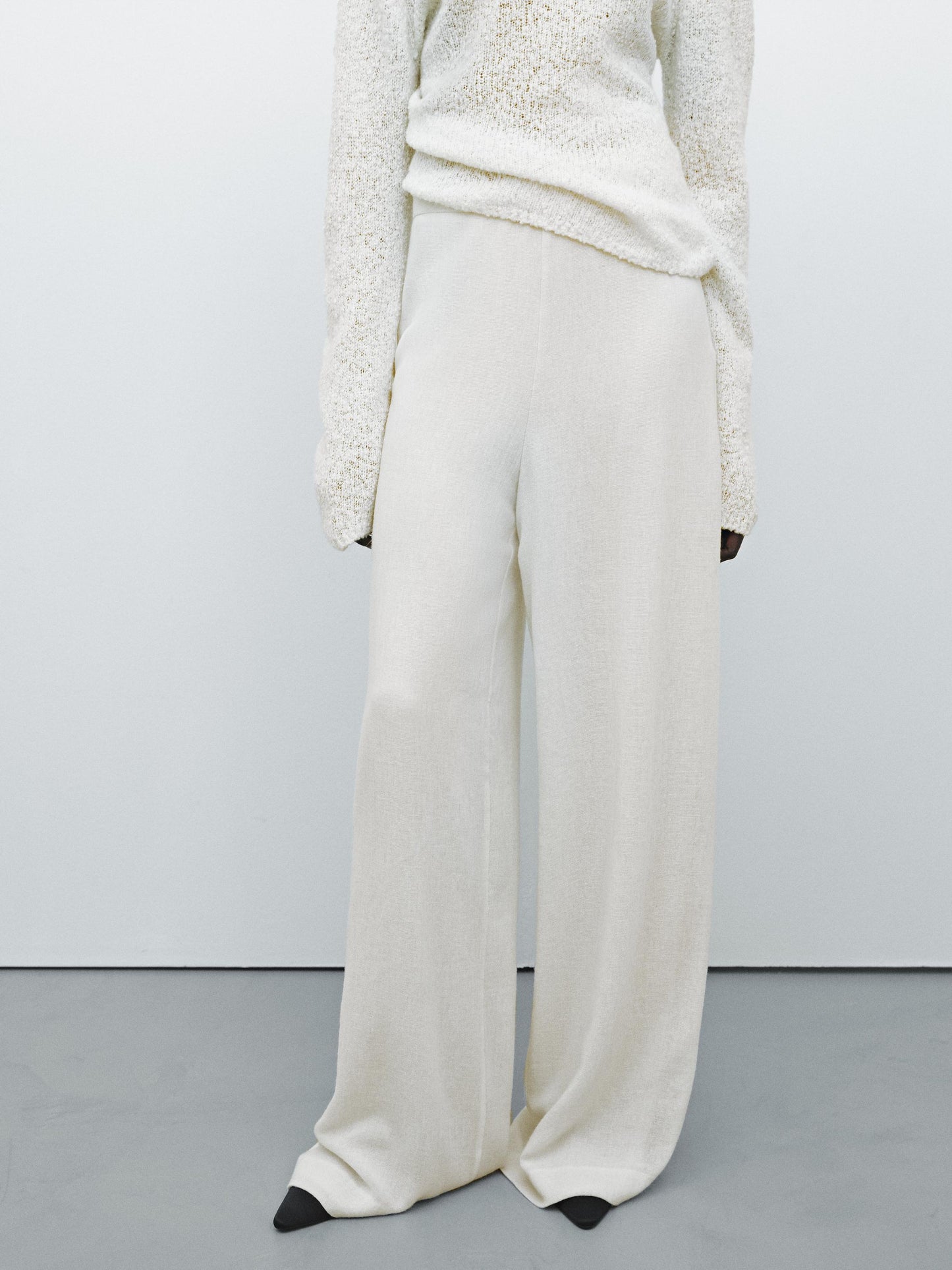 Wool blend garza textured trousers
