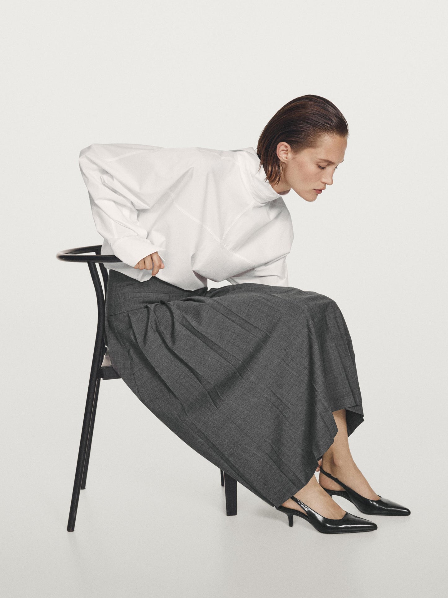 Midi skirt with box pleats