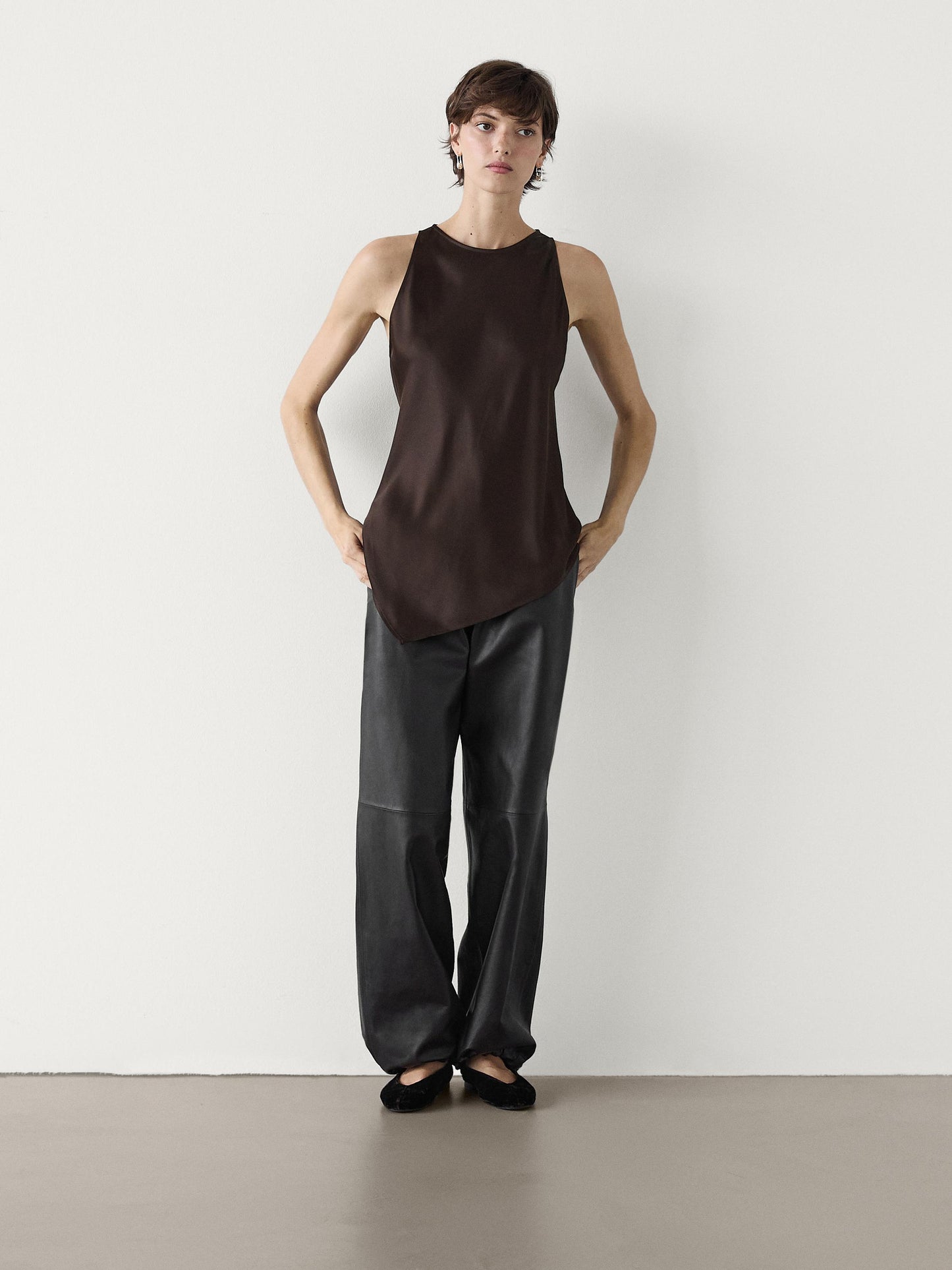 Nappa leather parachute trousers