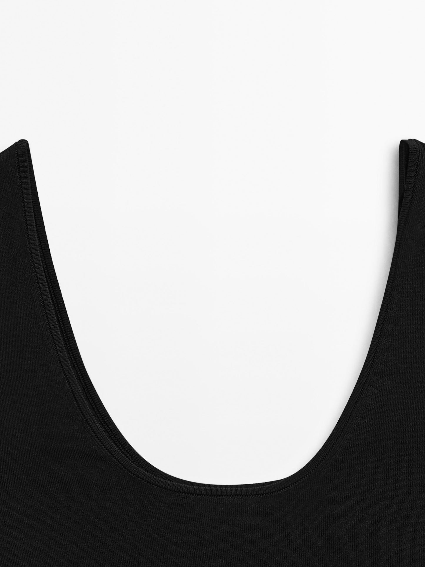 Fine knit bralette with straps