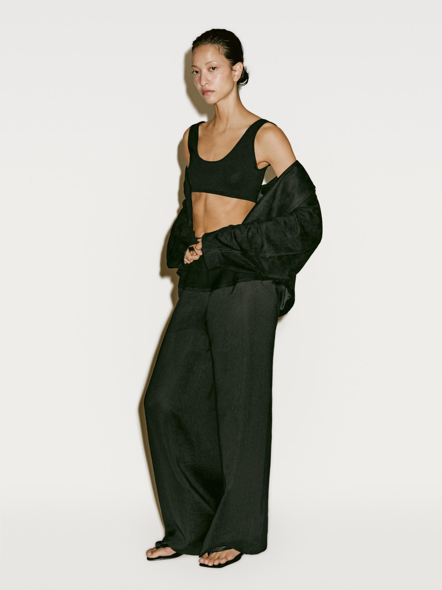 Fine knit bralette with straps