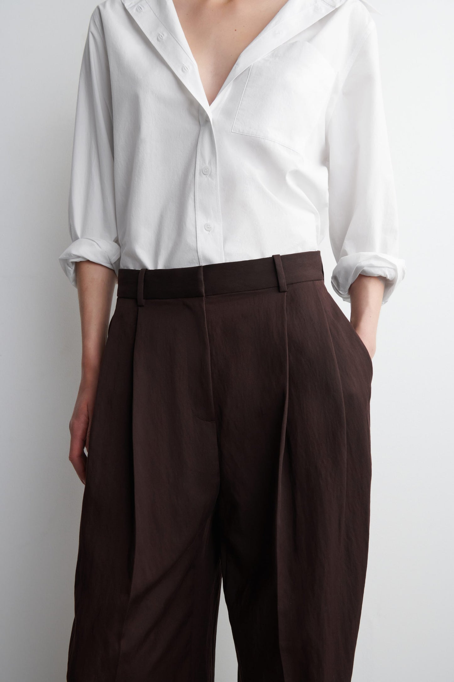 Relaxed Fluid Wide-Leg Trousers