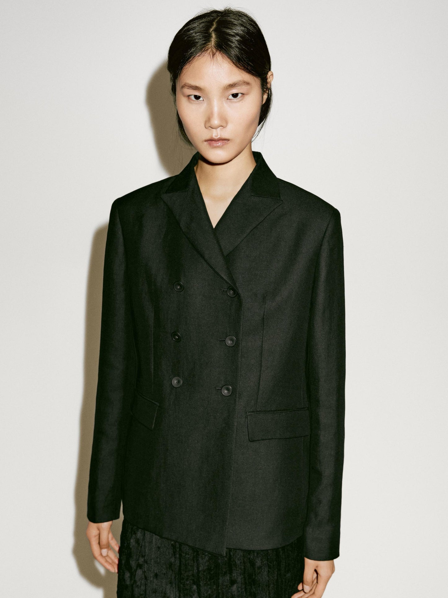 Fitted double-breasted blazer