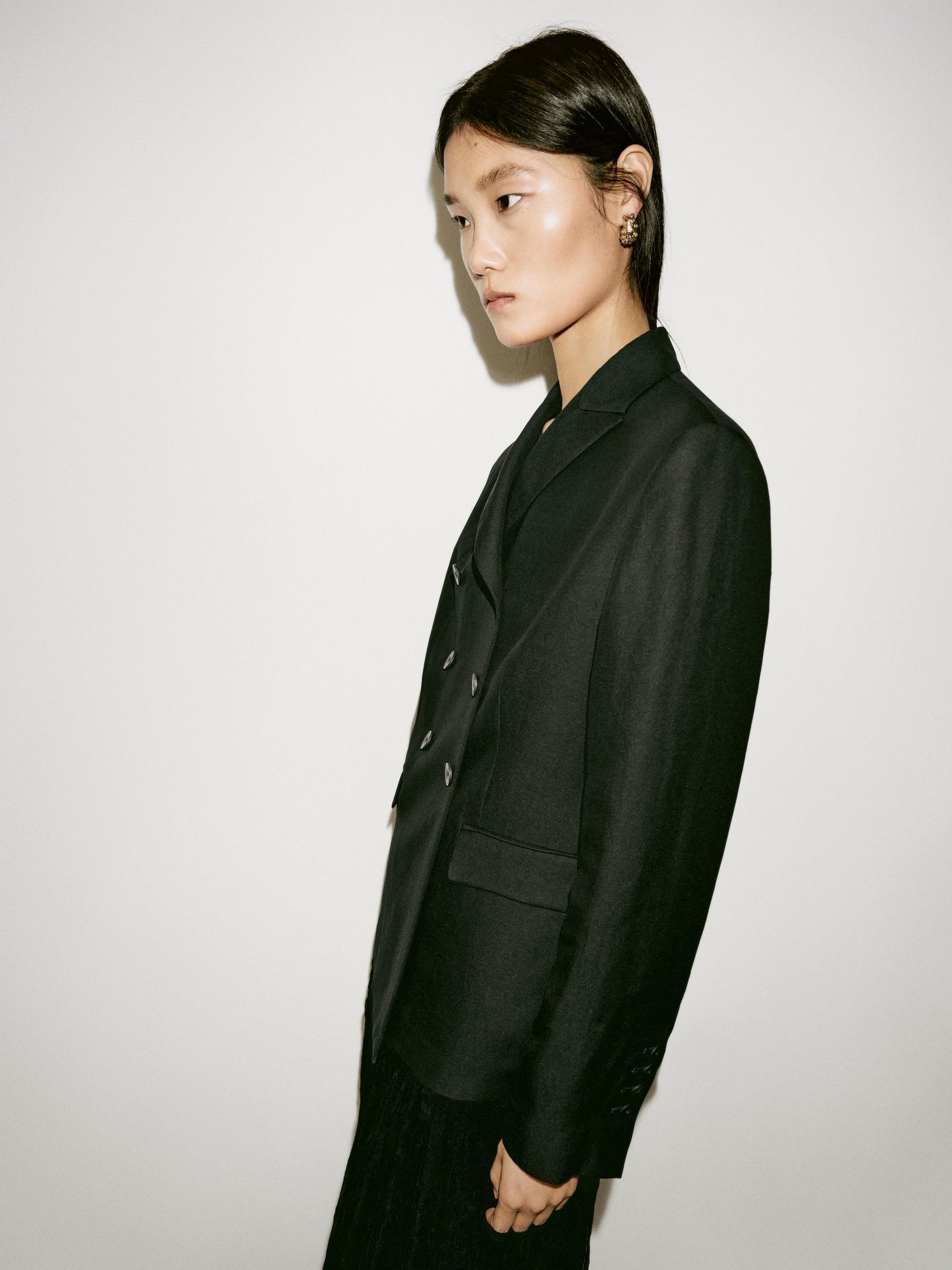 Fitted double-breasted blazer