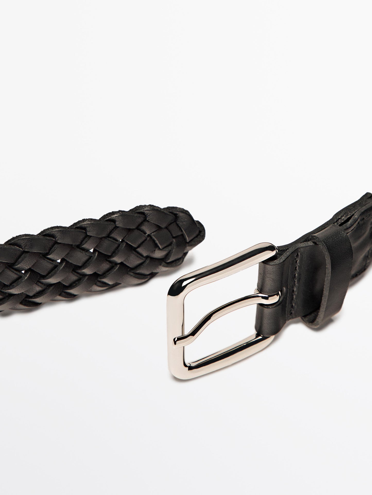 Braided leather belt