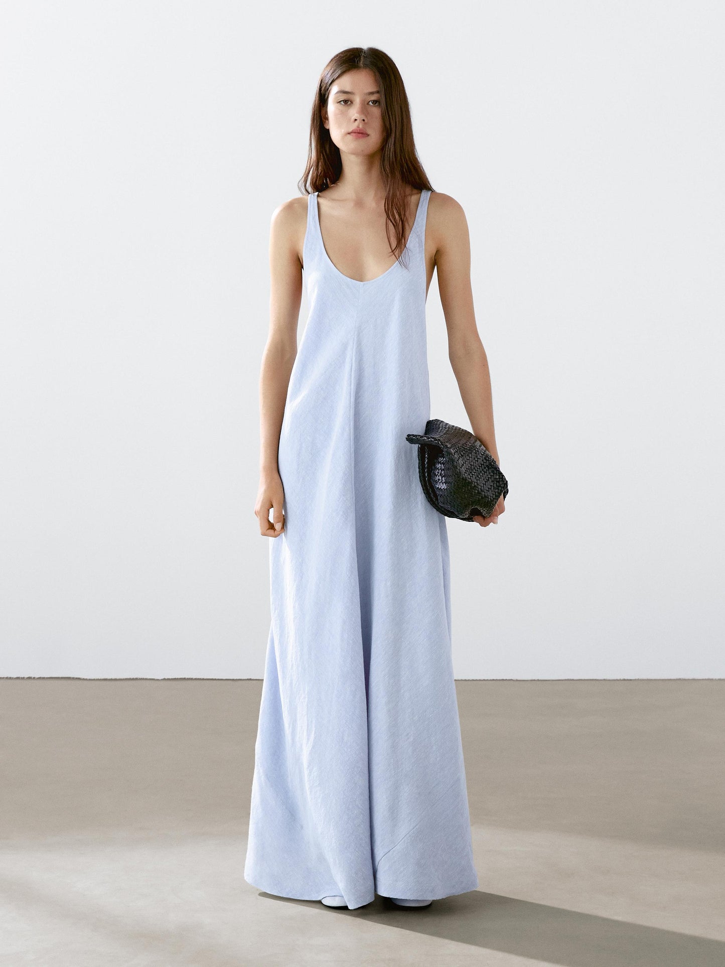 Long flowing dress with back detail