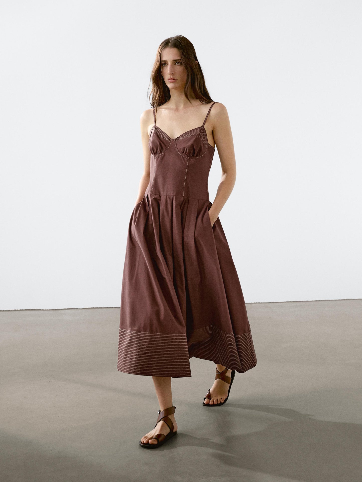 Bodice dress with contrast seams