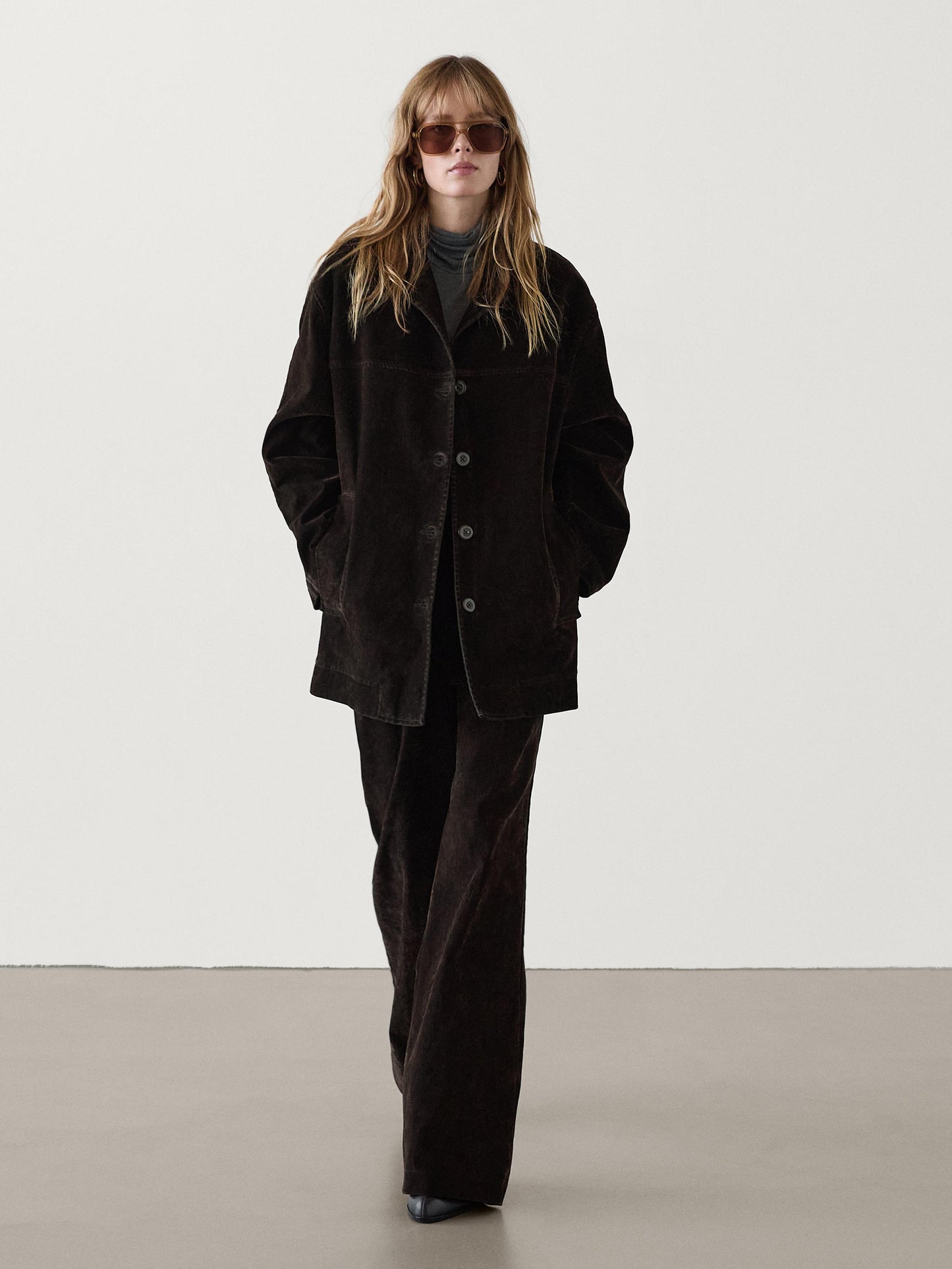 Lightweight cord jacket