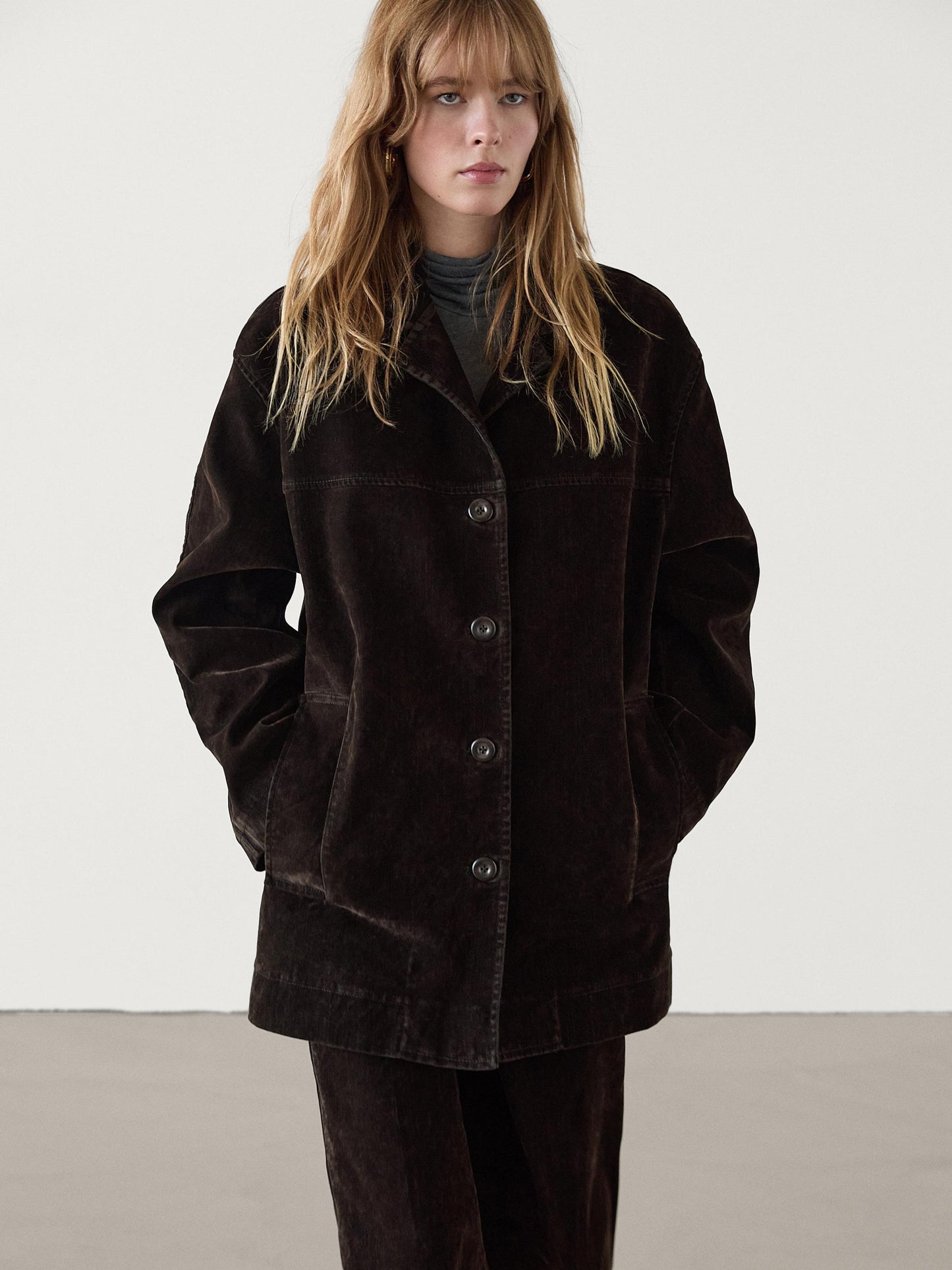 Lightweight cord jacket