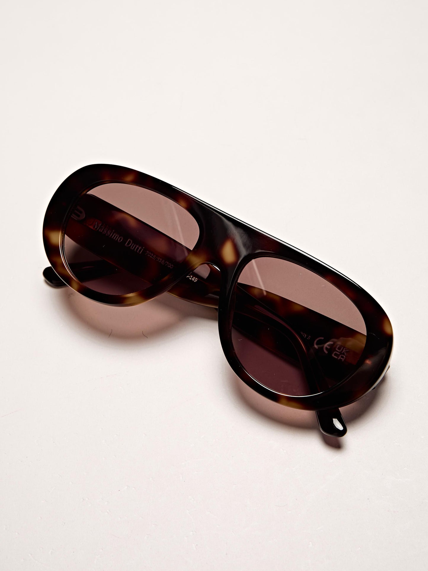 Oval sunglasses