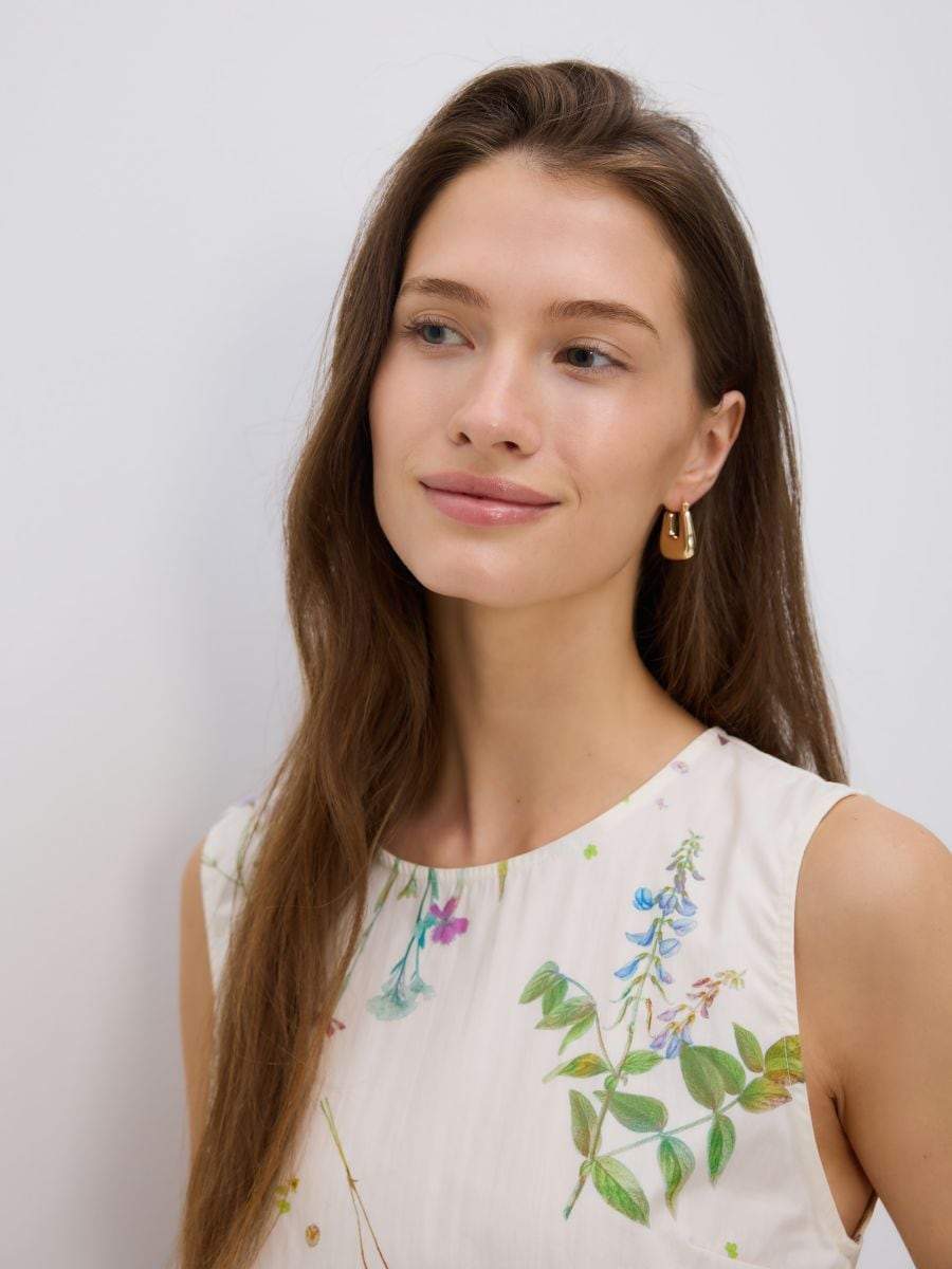Cotton floral top