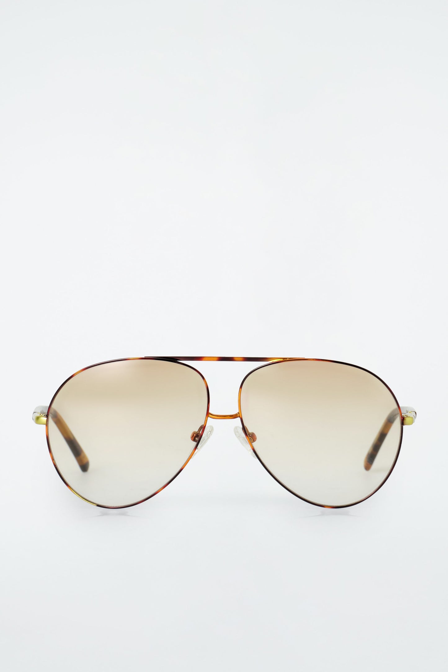 Wire-frame aviator sunglasses