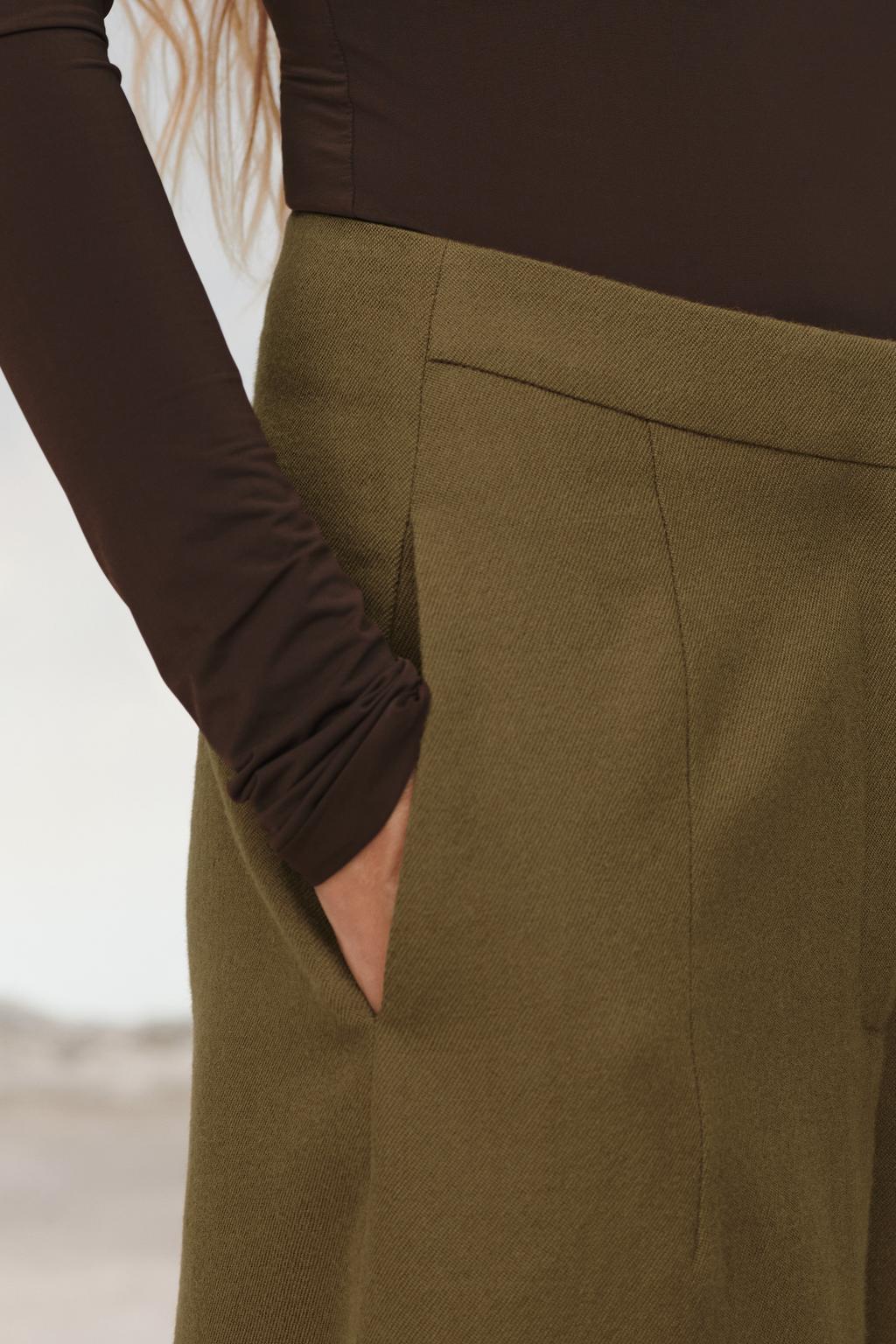Limited edition 100% wool trousers 2/2