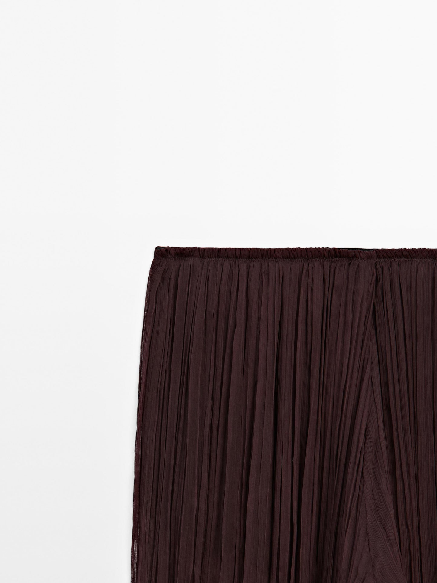 Flowing pleated balloon trousers