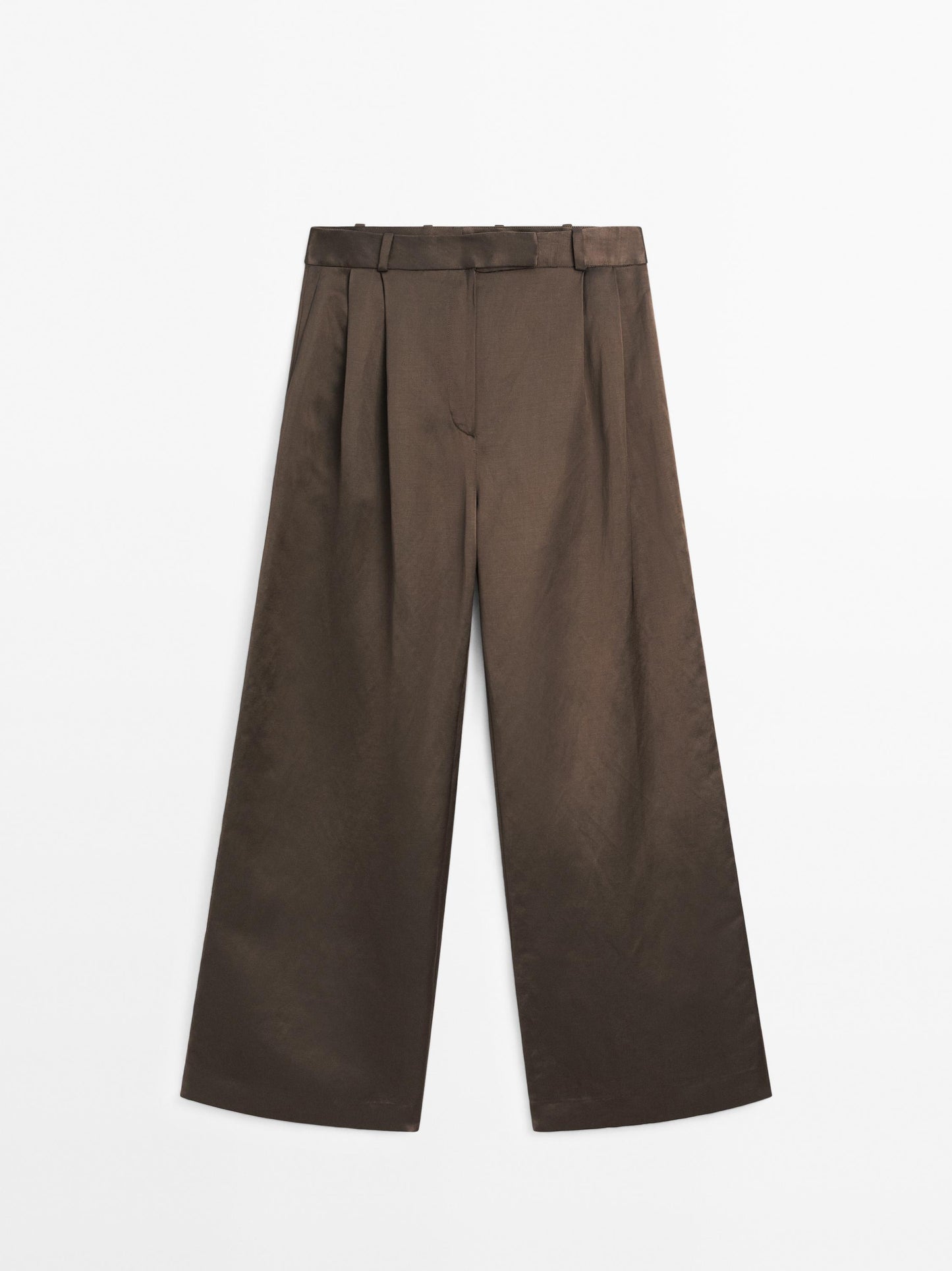 Trousers with elastic hems