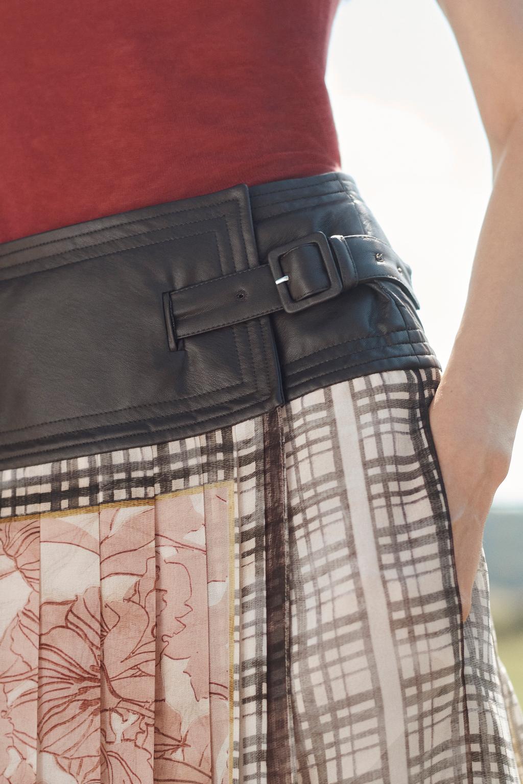 Limited Edition Scarf Pleated Skirt
