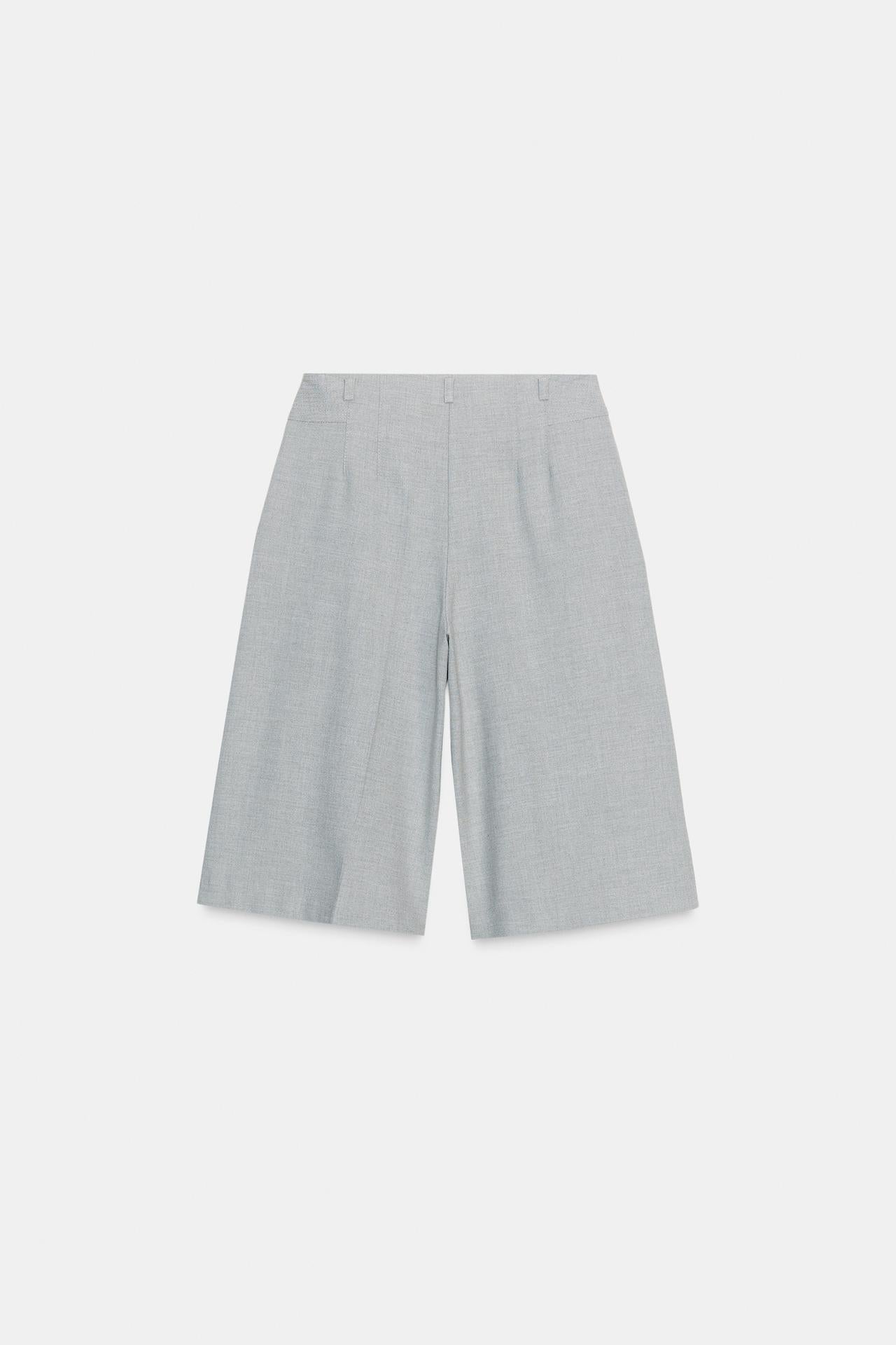 Long Bermuda Shorts With Pleats