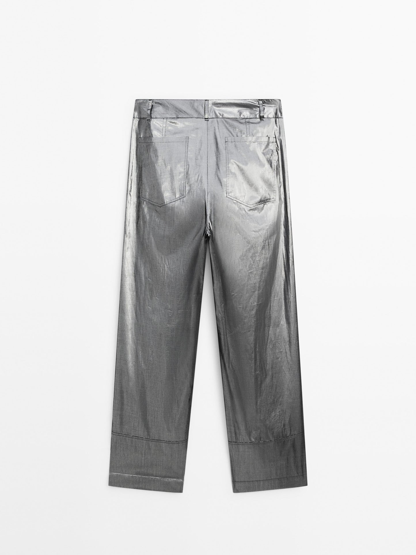 Shiny trousers with seams