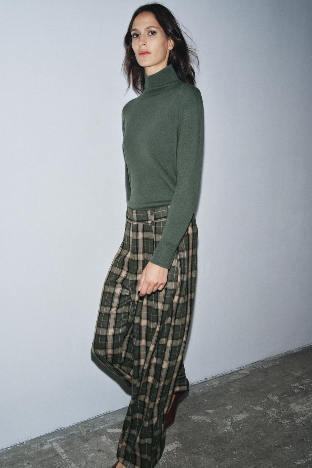 100% Extra Soft Wool Sweater