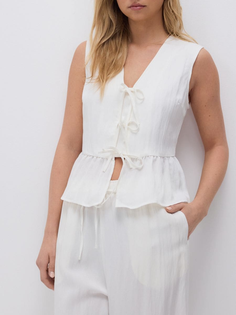 Lyocell rich vest