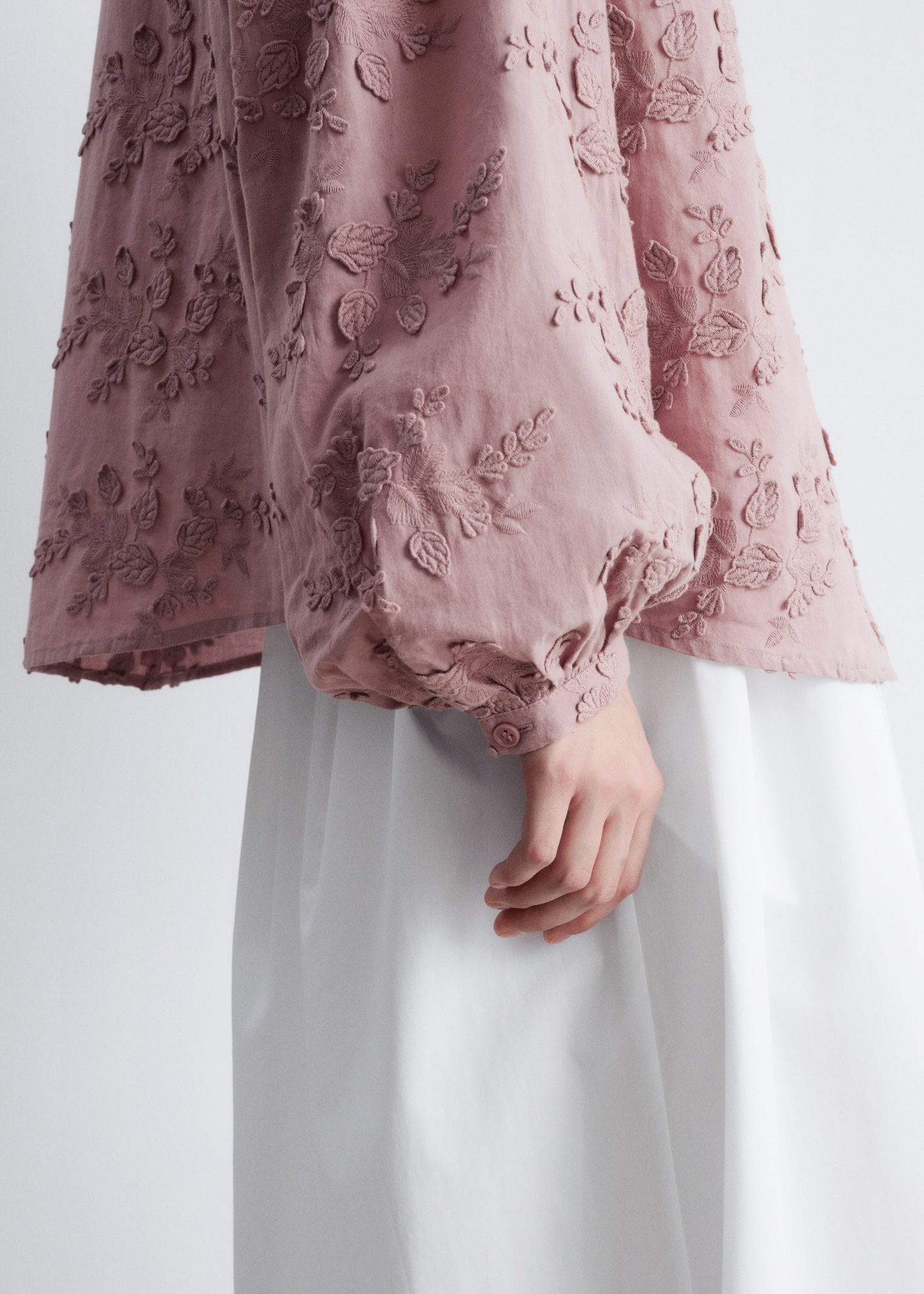 Voluminous Floral-Appliqué Blouse
