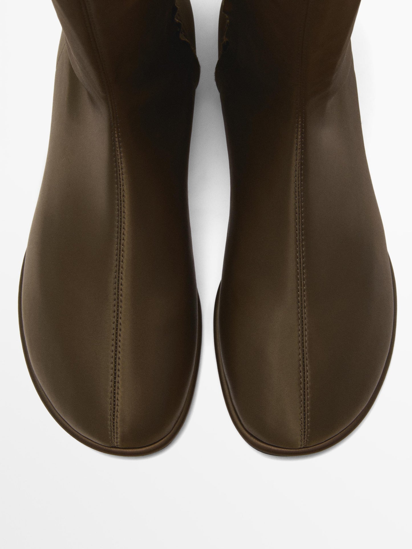 Flat satin boots