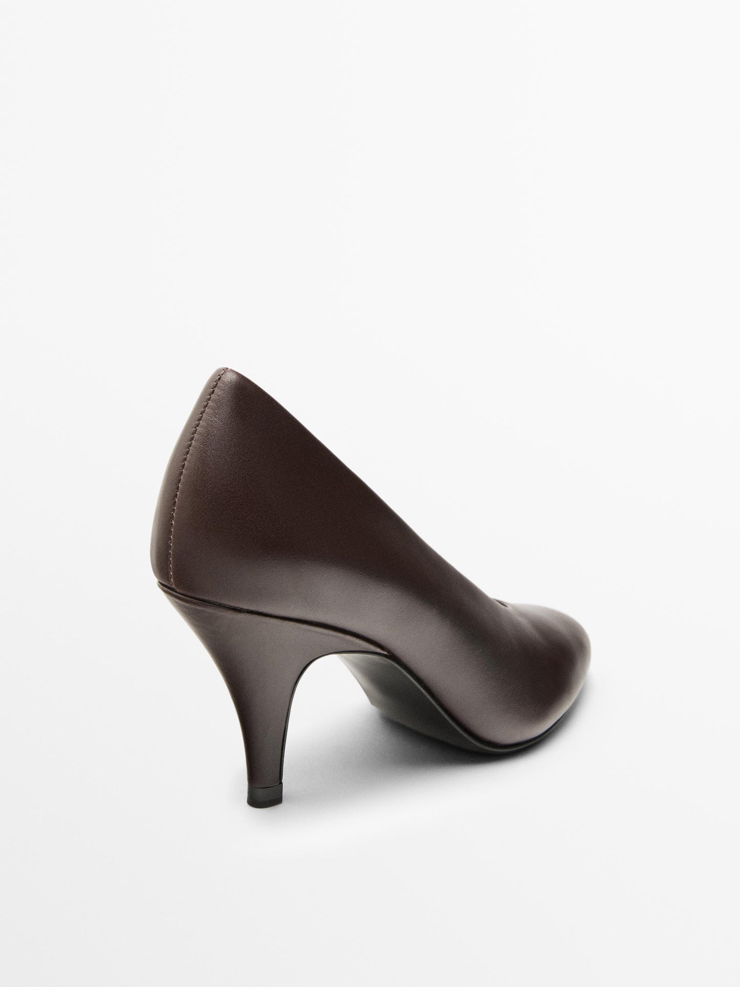 High-heel shoes
