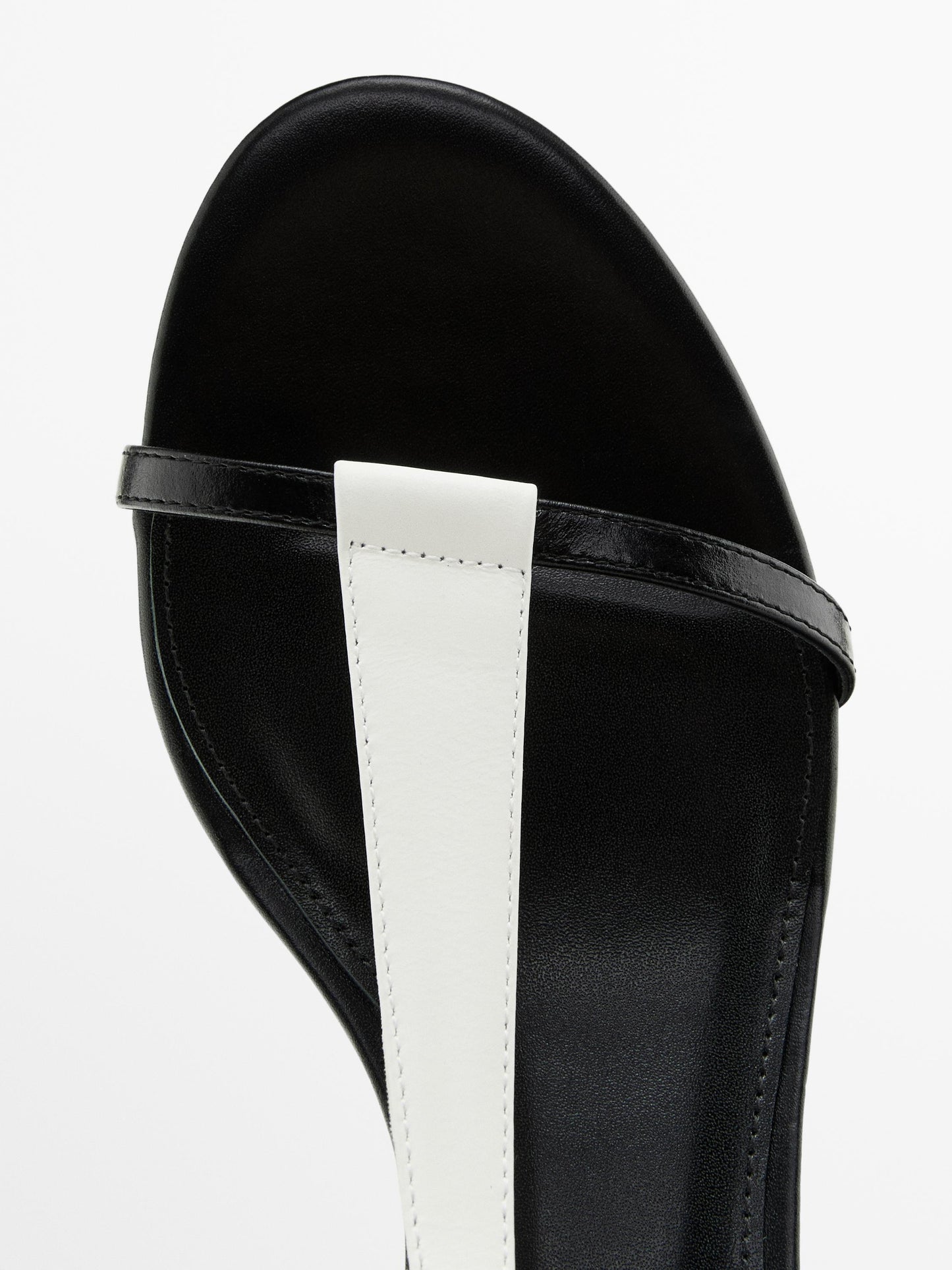 Heeled strappy sandals