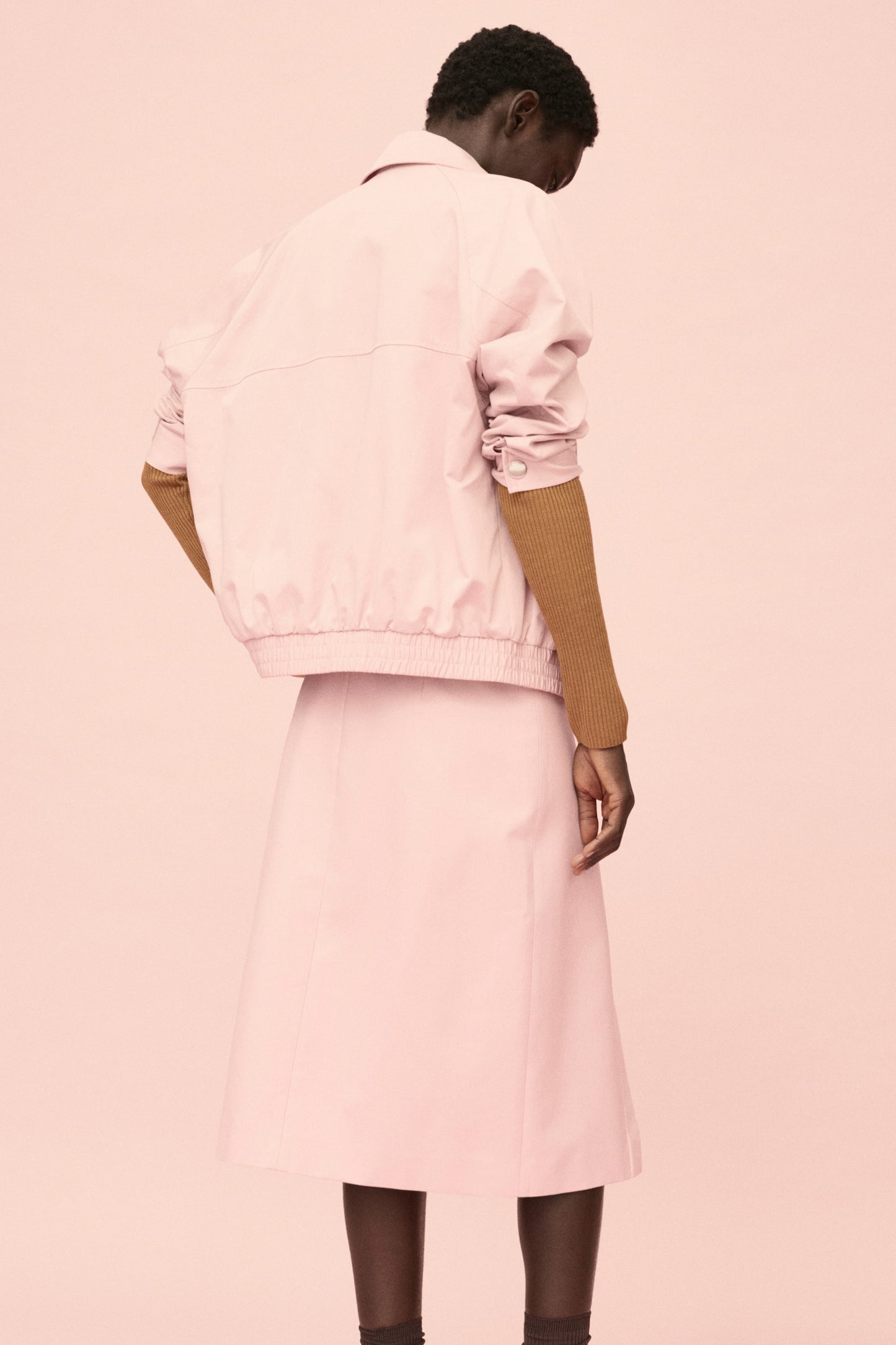 Bow-front skirt