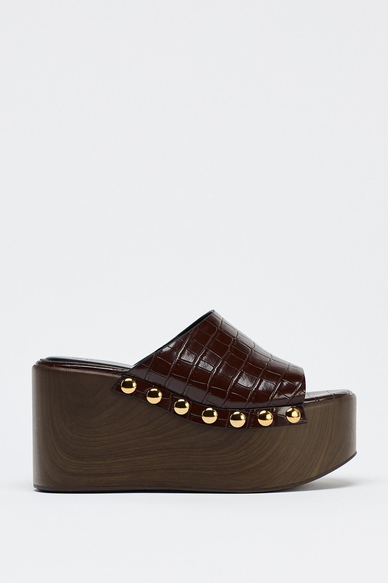 Textured platform wedges