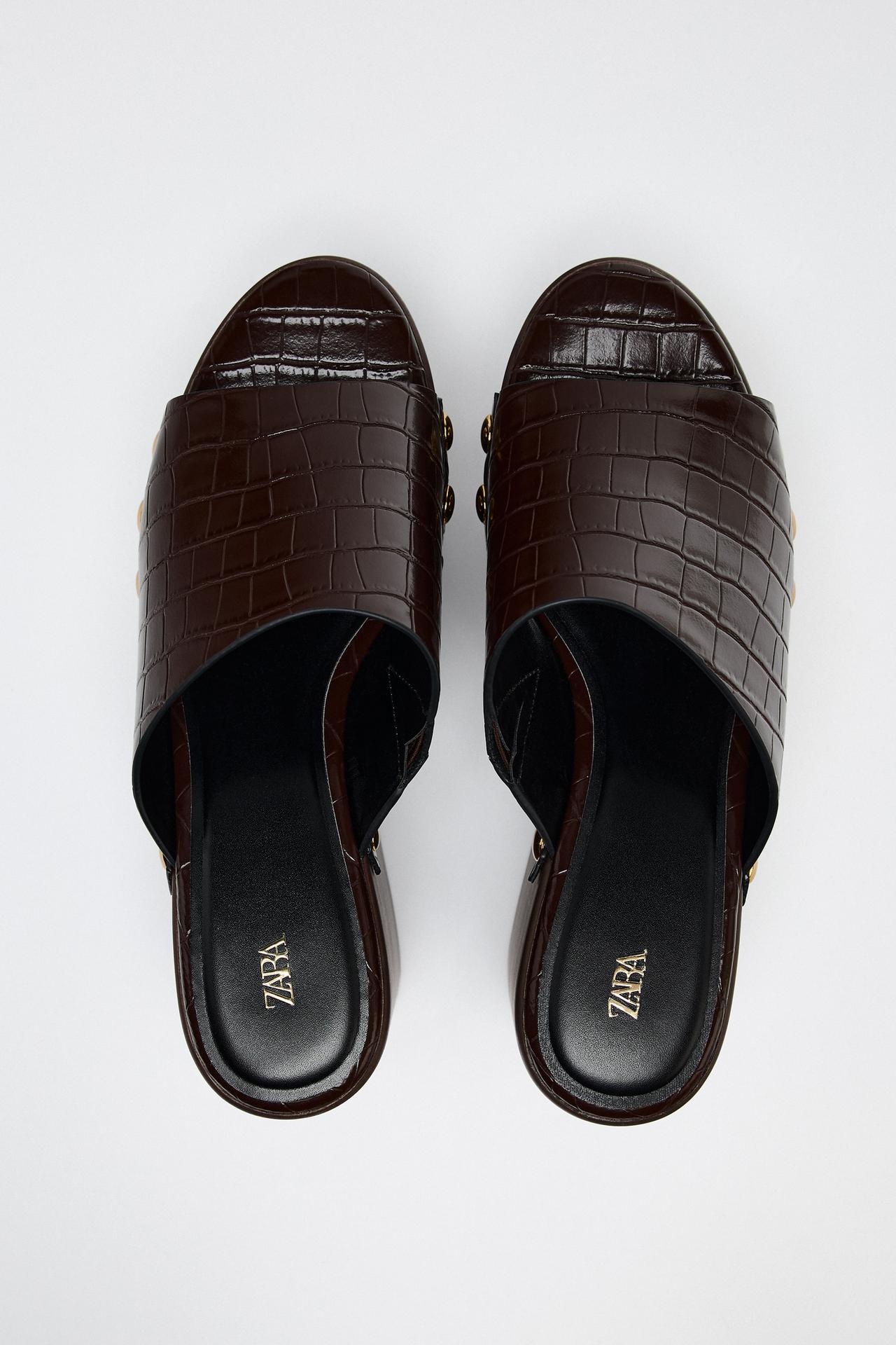 Textured platform wedges