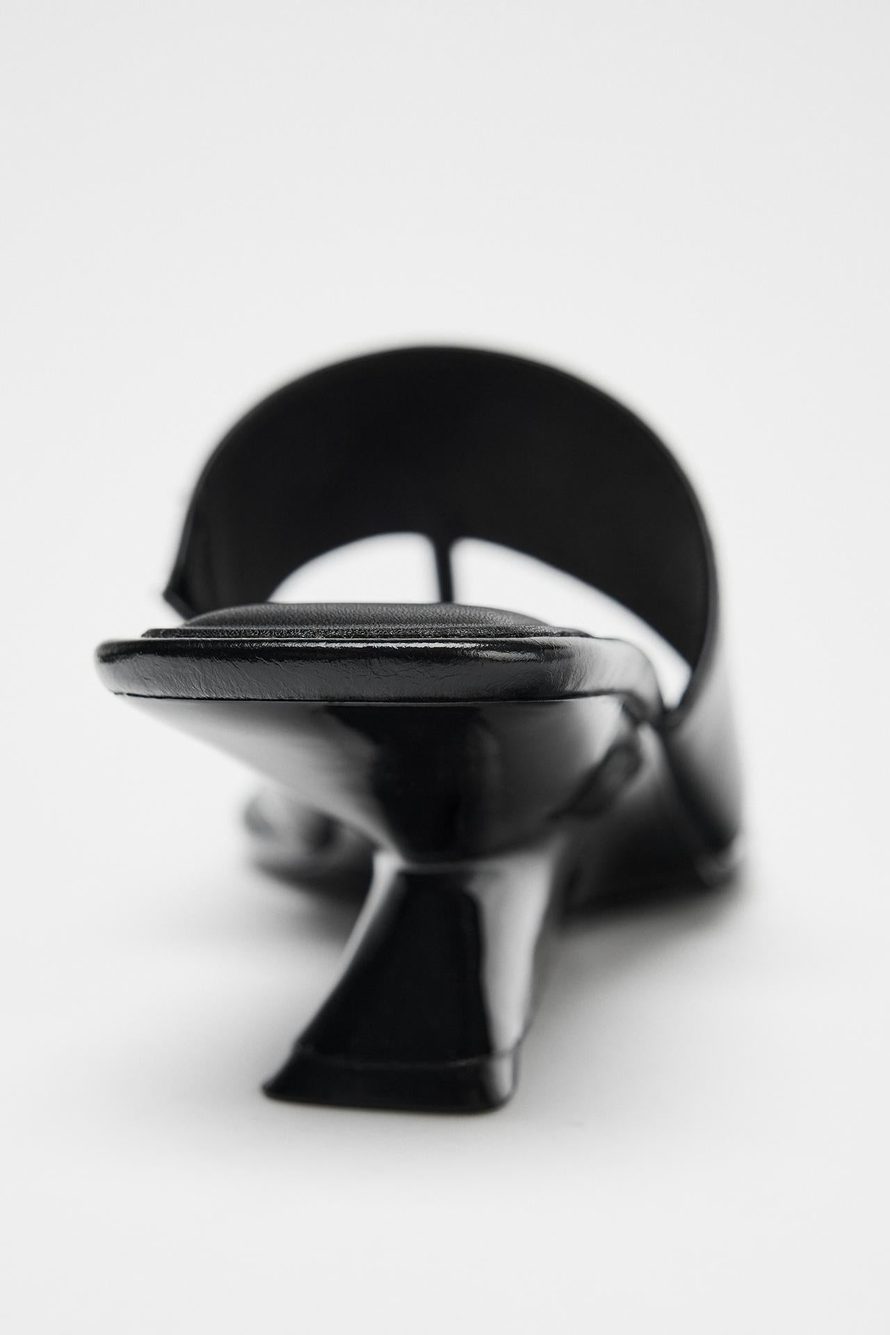 Asymmetric Wedge Heel