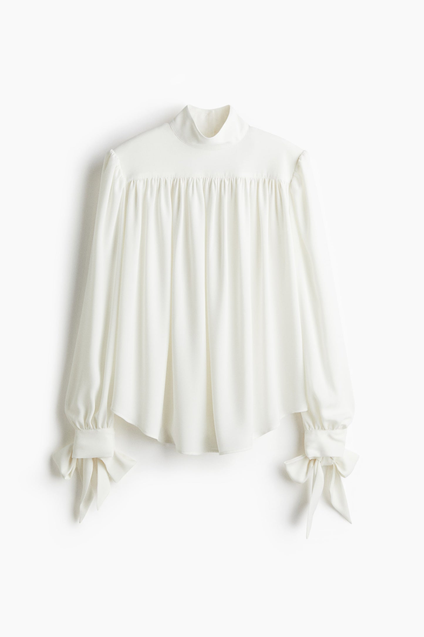 Shoulder-pad blouse