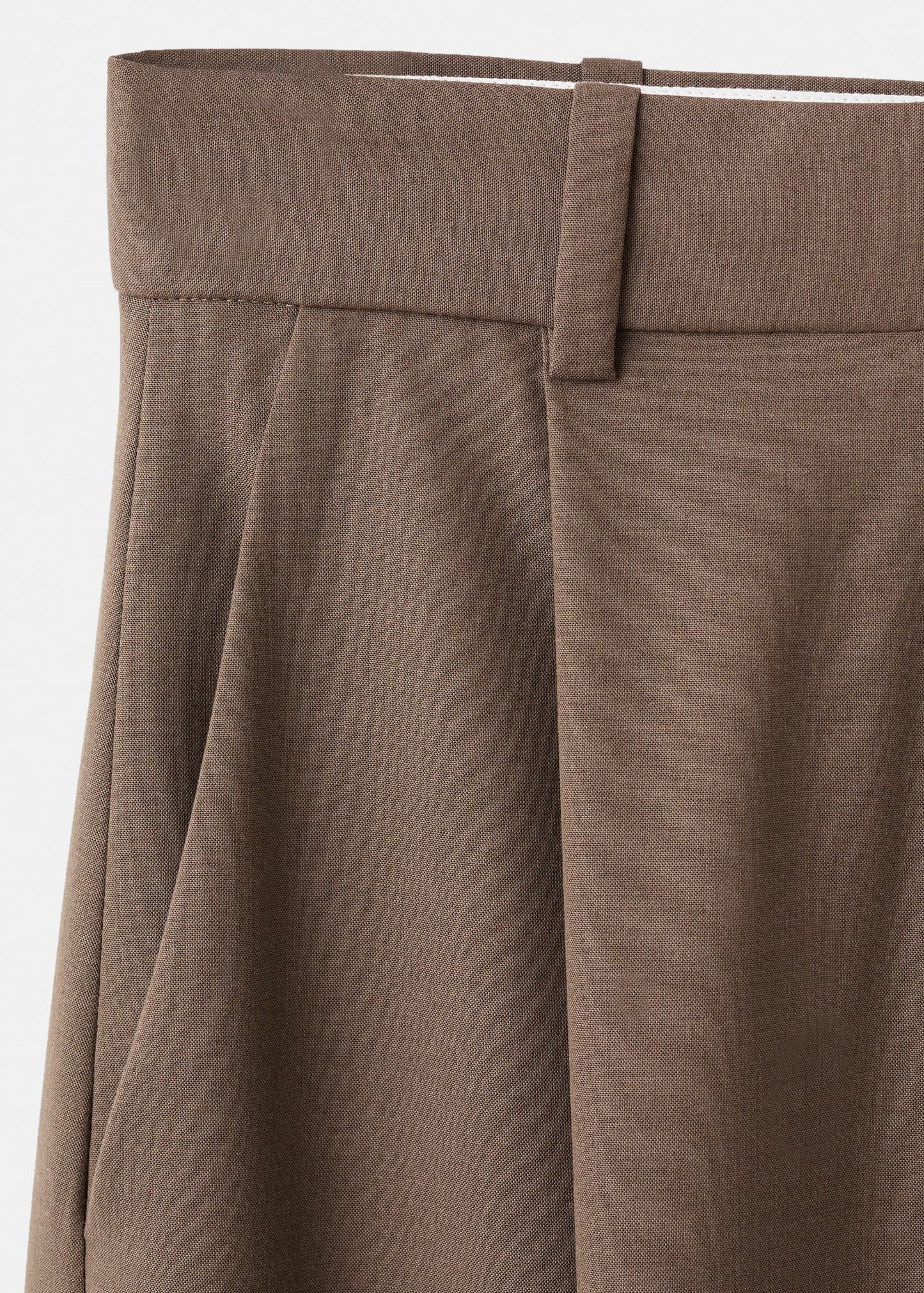 Pleated straight-leg suit trousers