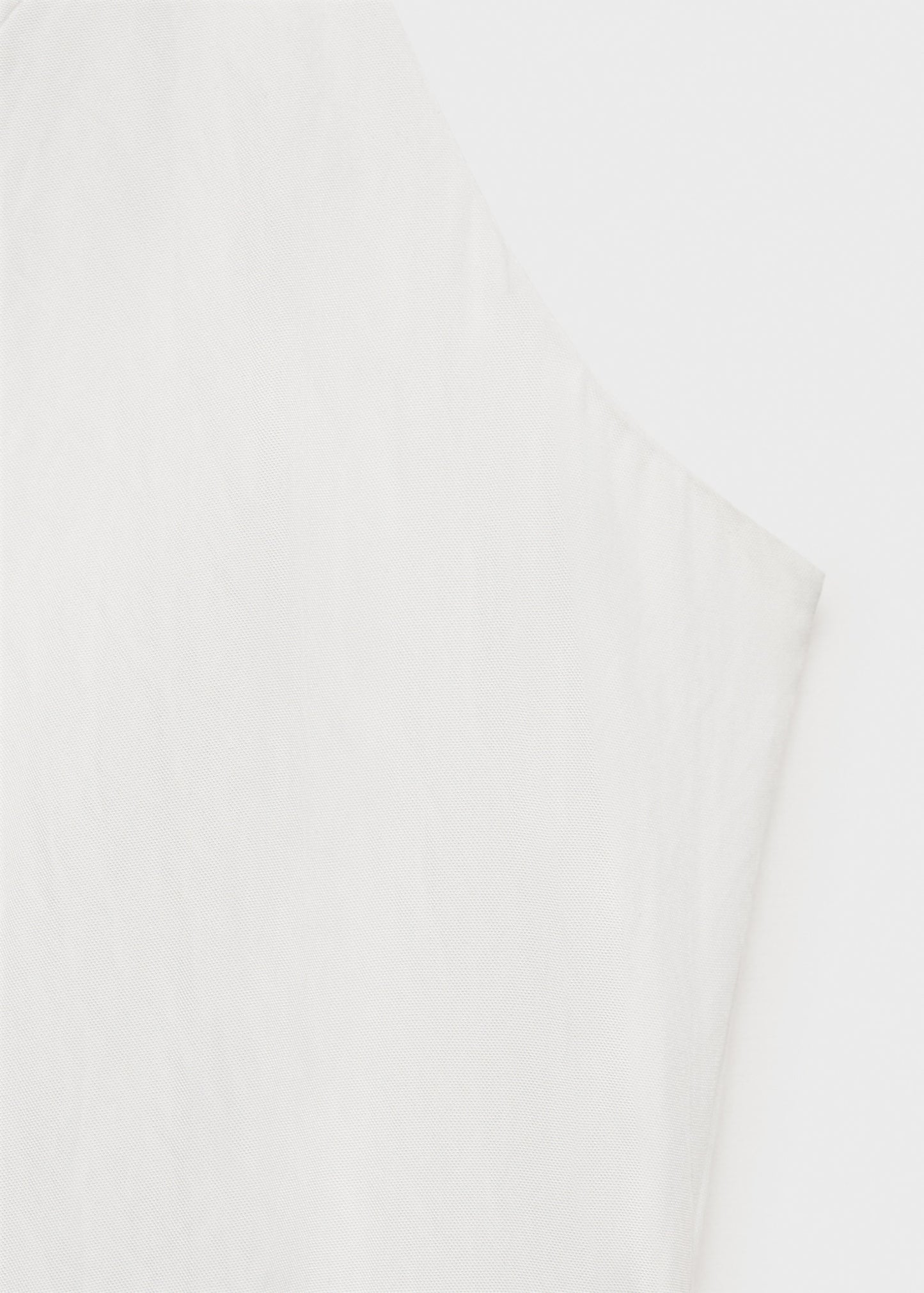 Long balloon-effect dress