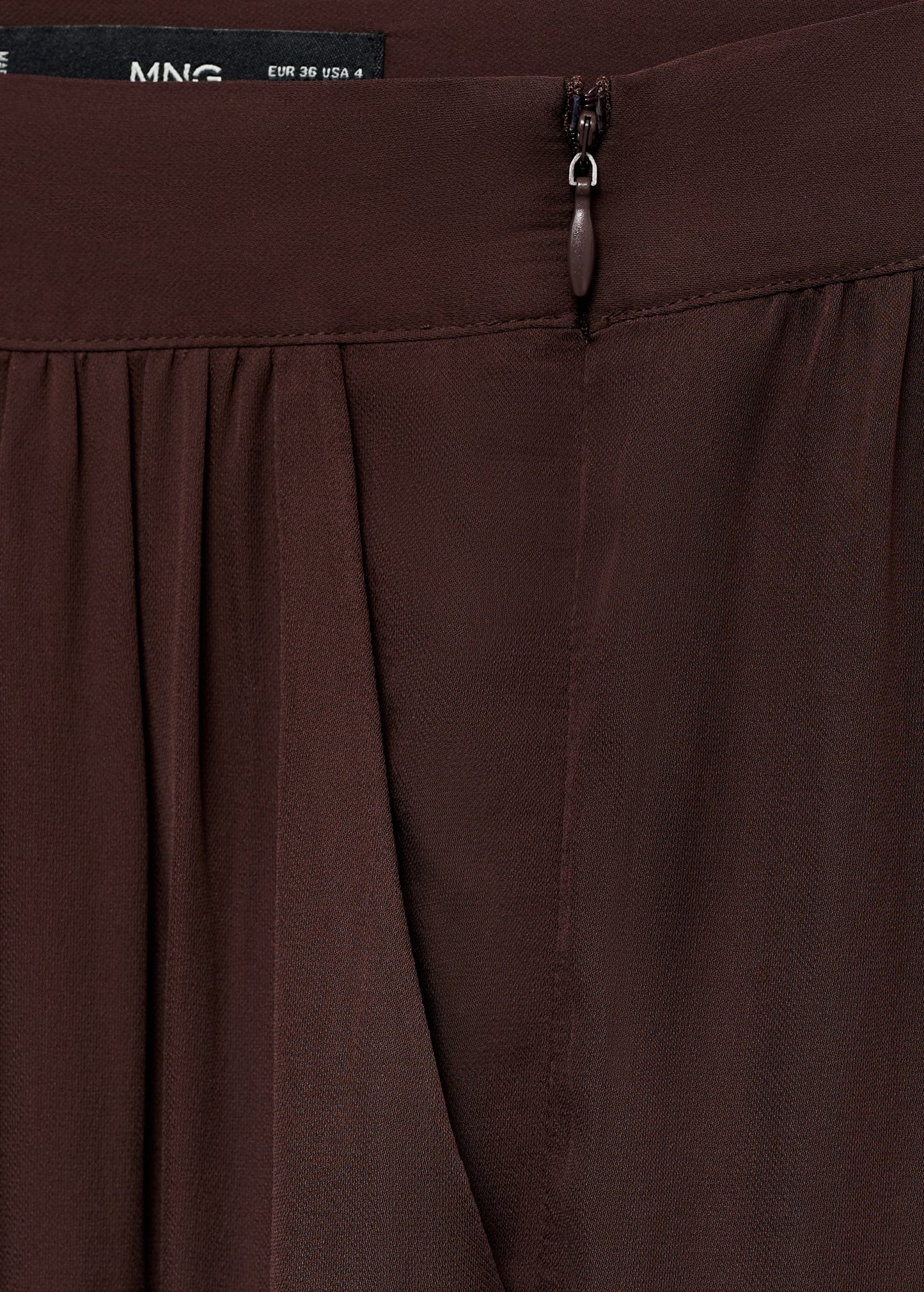 Balloon-style trousers with bows