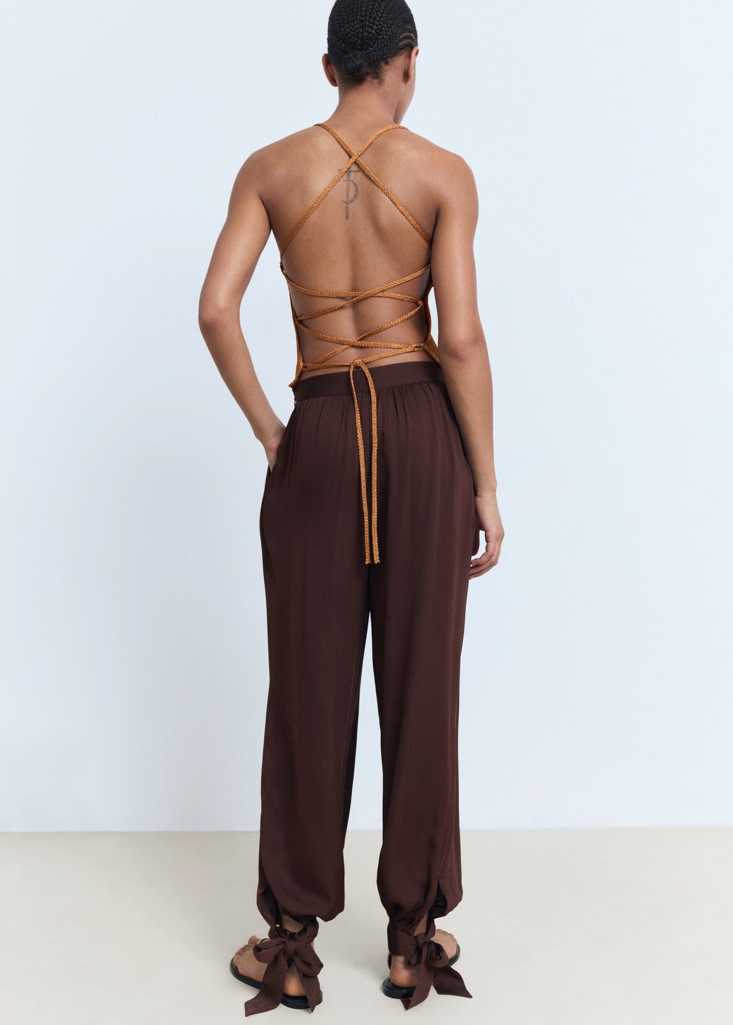 Balloon-style trousers with bows