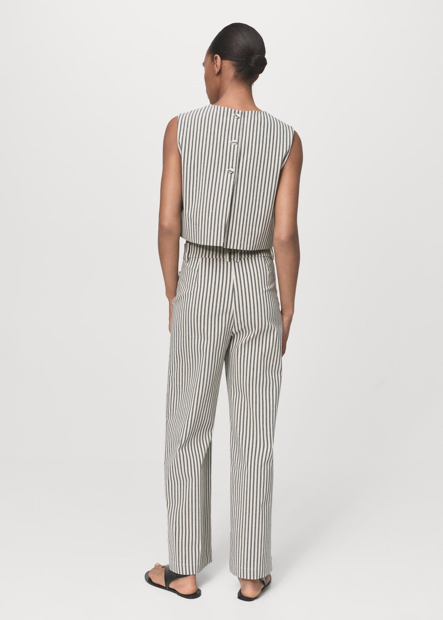 Striped trousers with pockets