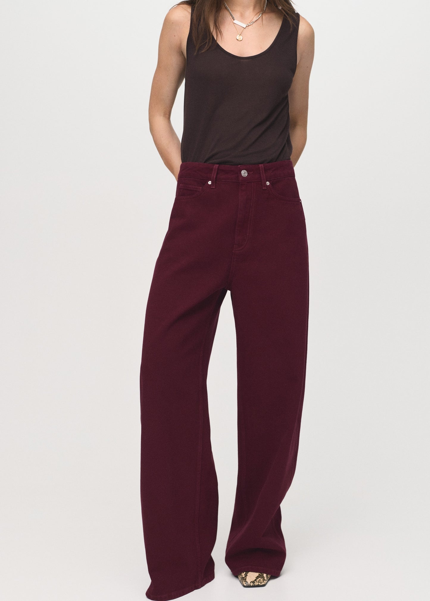 High-rise balloon jeans
