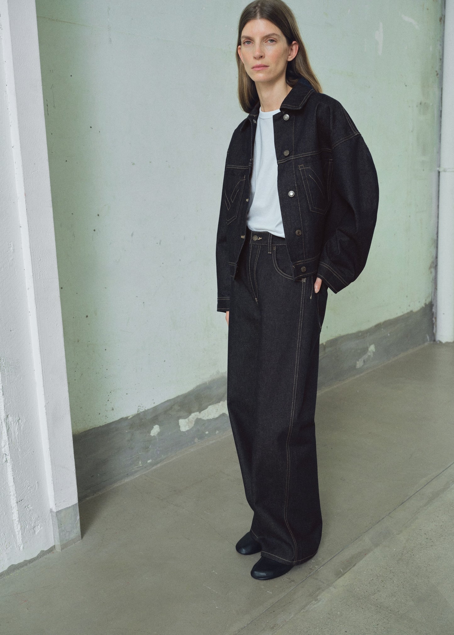 High-rise balloon jeans