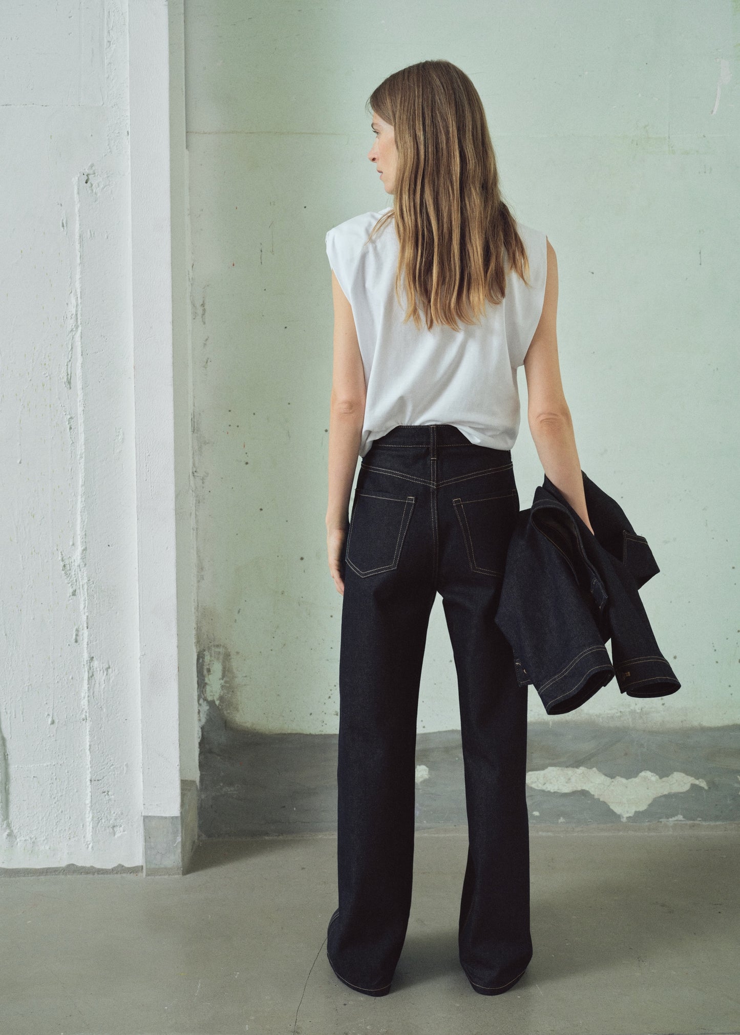 High-rise balloon jeans