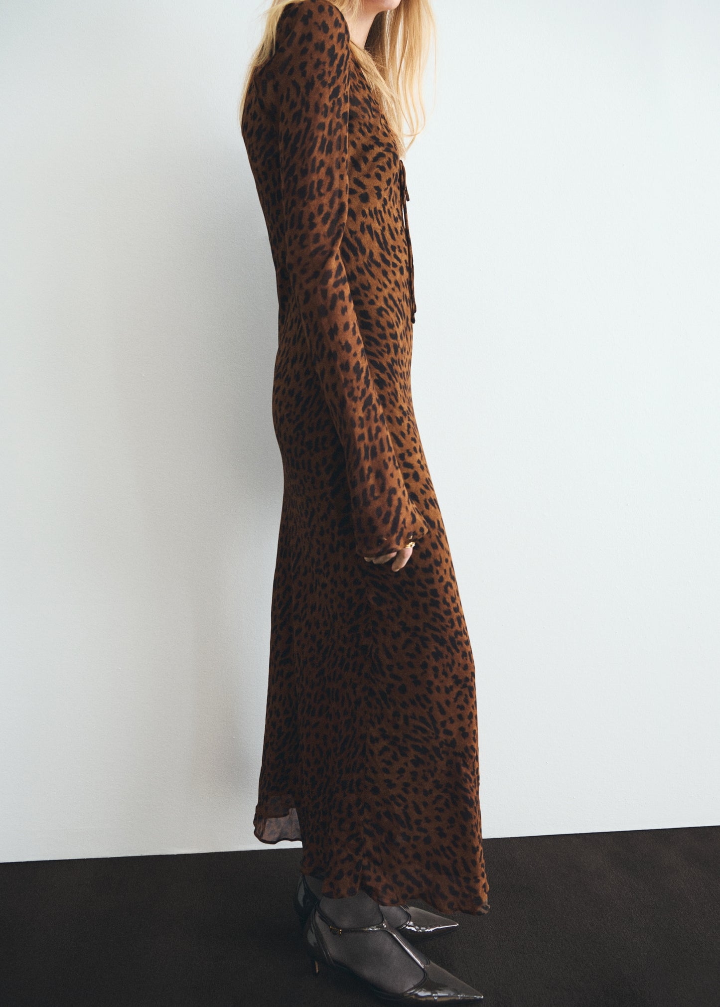 Long sleeve leopard dress