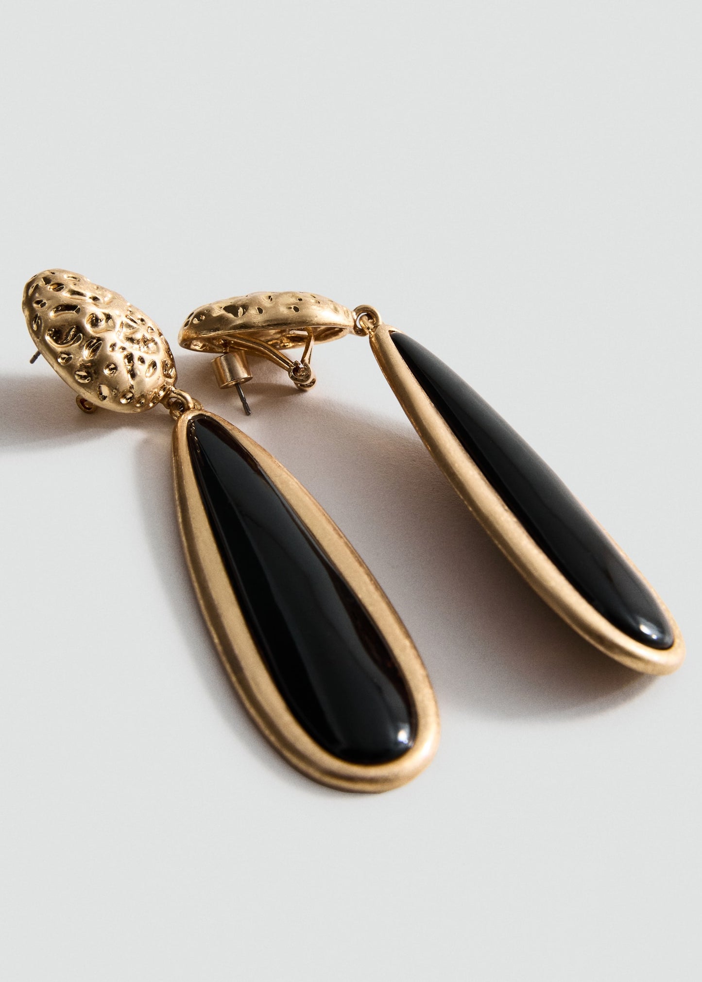 Resin pendant earrings